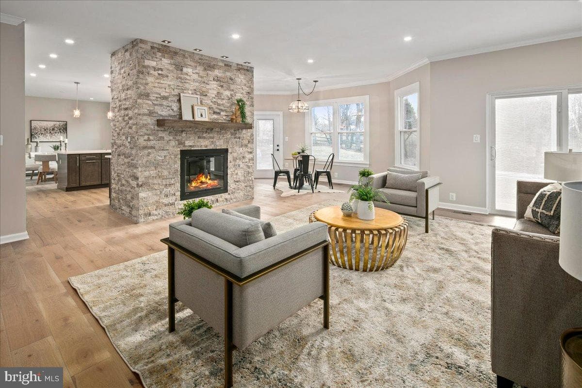 353 Gallop Wood Place photo 30