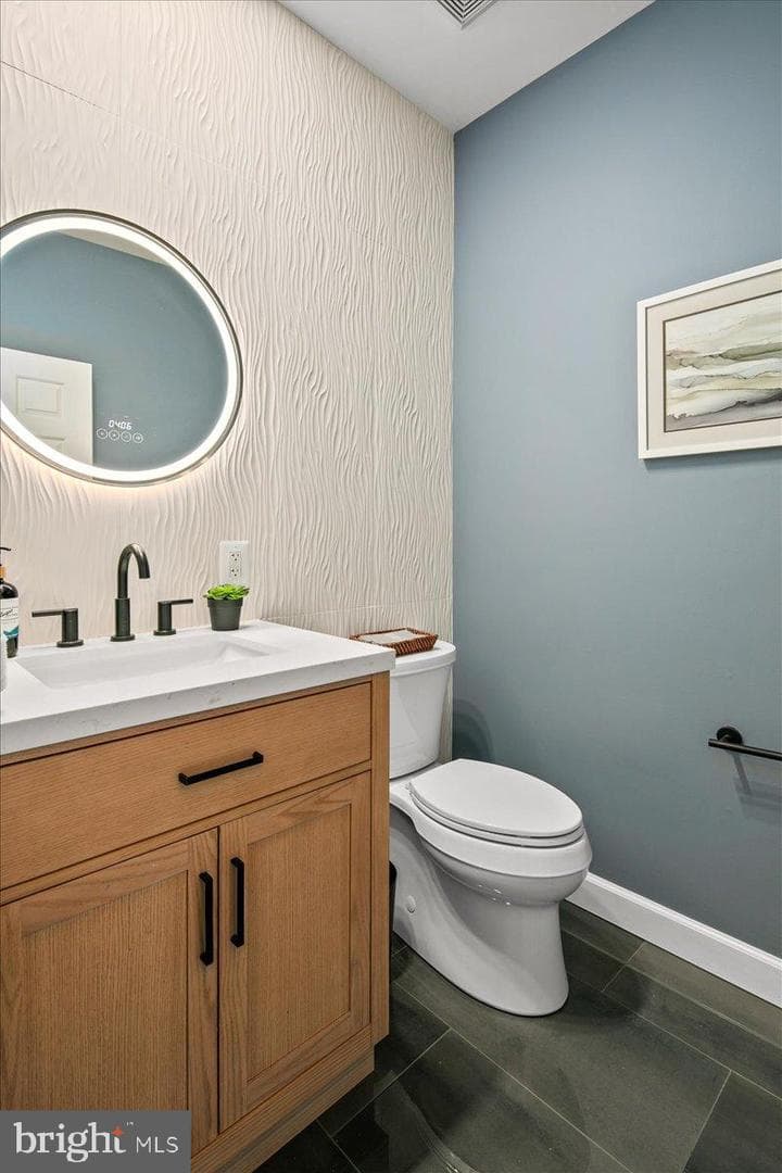 353 Gallop Wood Place photo 36