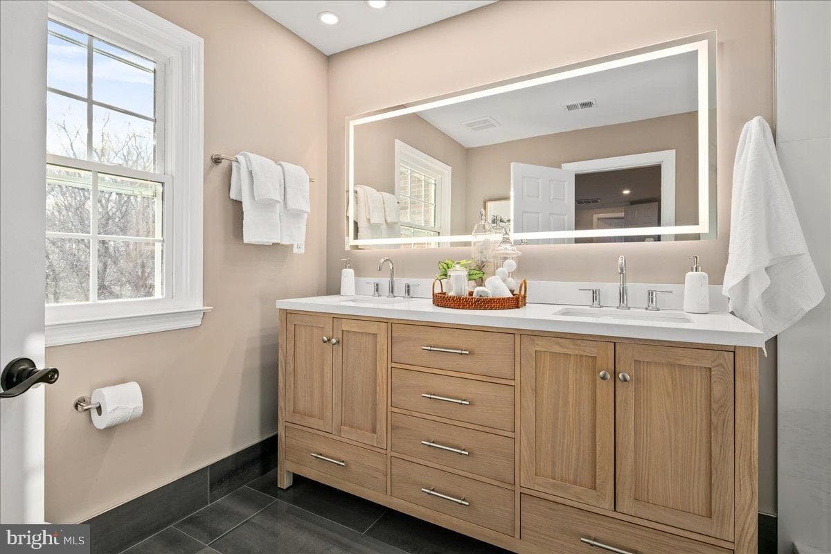 353 Gallop Wood Place photo 47