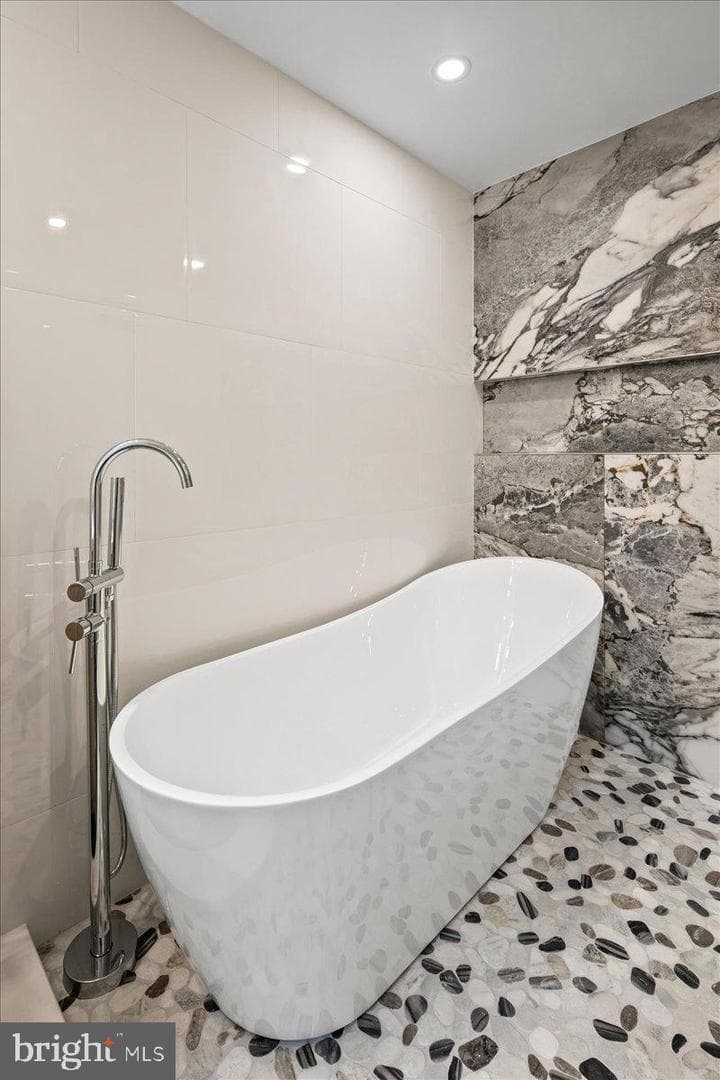 353 Gallop Wood Place photo 51
