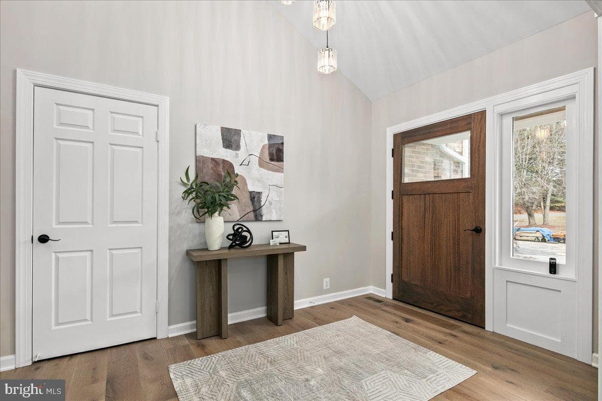 353 Gallop Wood Place photo 6