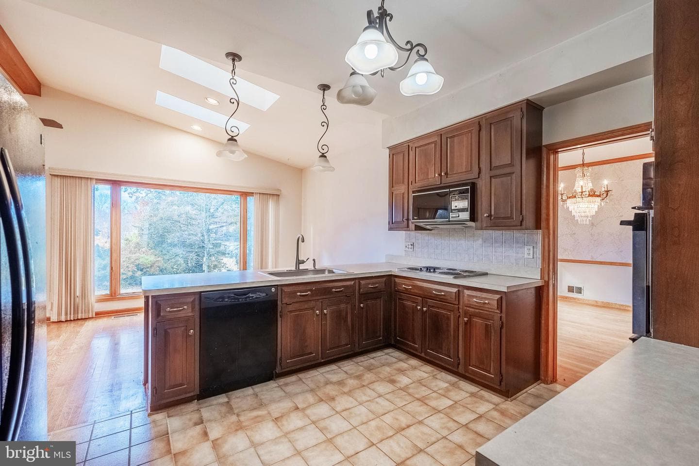 8454 Toll House Road photo 29