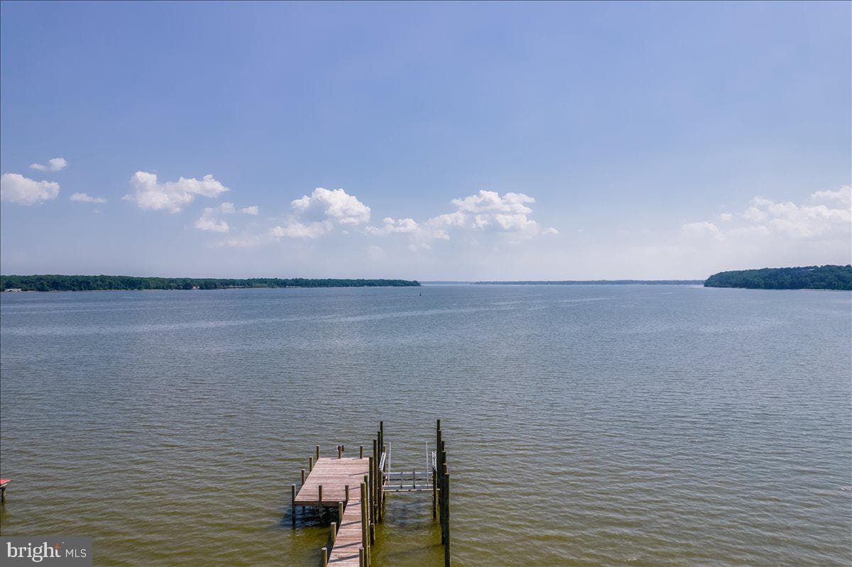 9433 Ferry Landing Ct photo 26