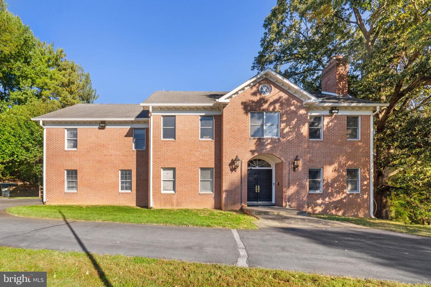 9200 Falls Run Road photo 10