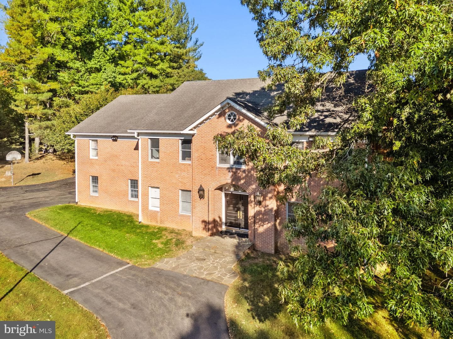 9200 Falls Run Road photo 14
