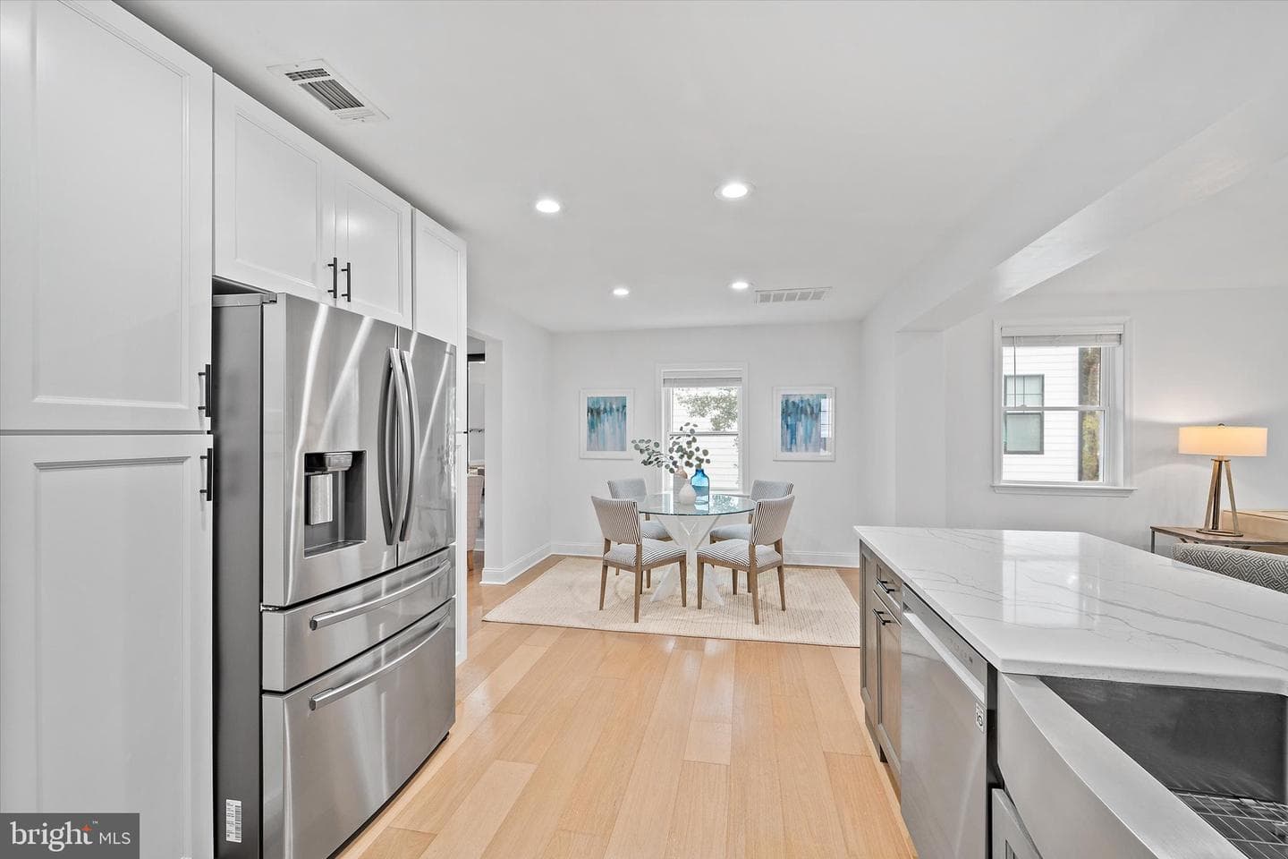 707 Meadow Lane SW photo 11