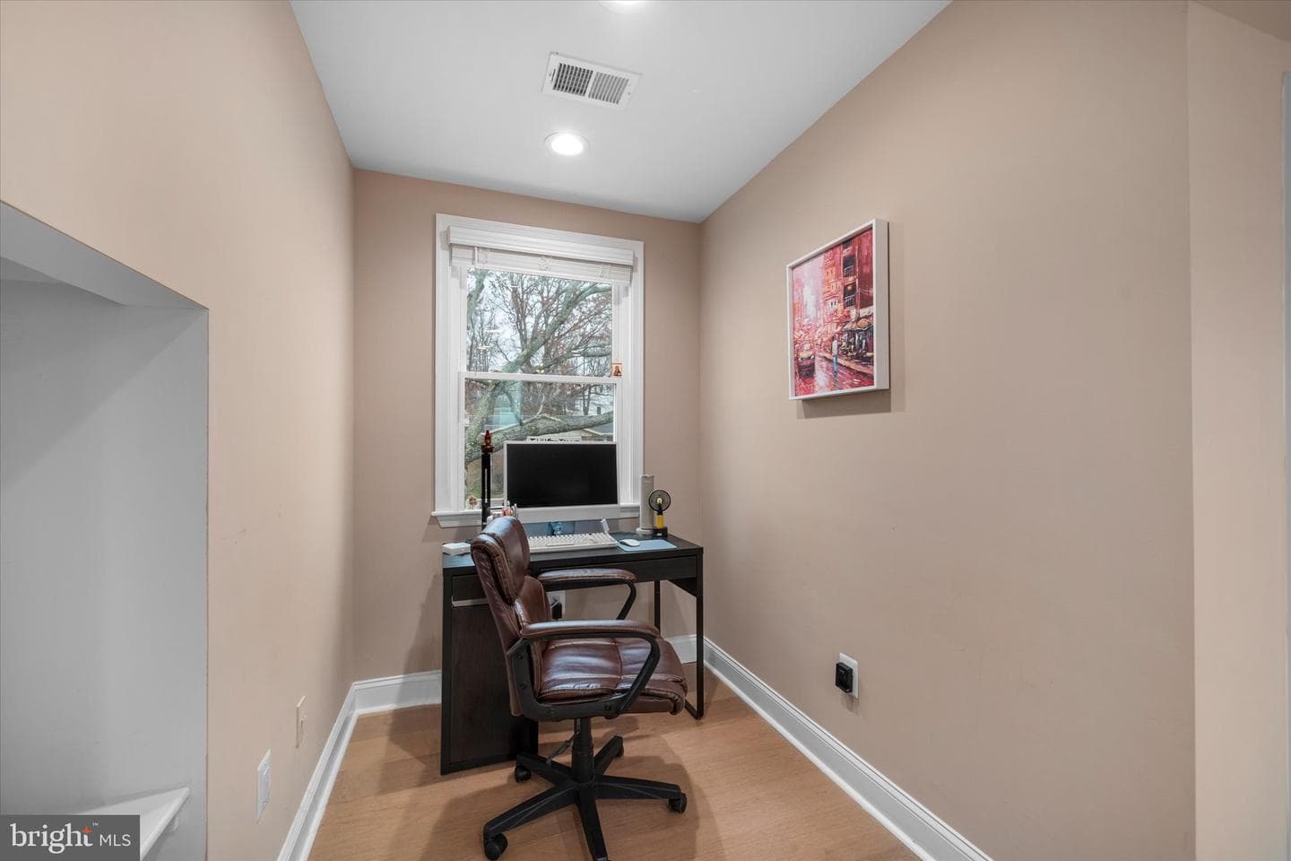 707 Meadow Lane SW photo 35