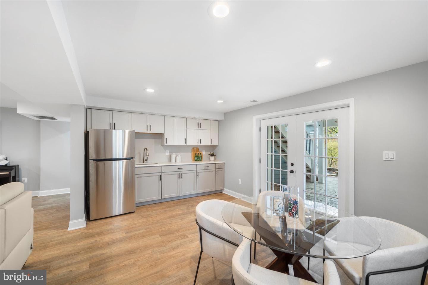 707 Meadow Lane SW photo 44