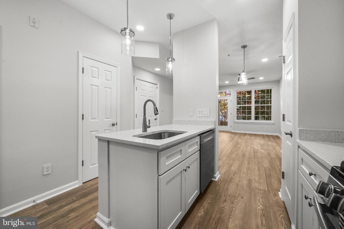 2665 Manhattan Place #109 photo 12