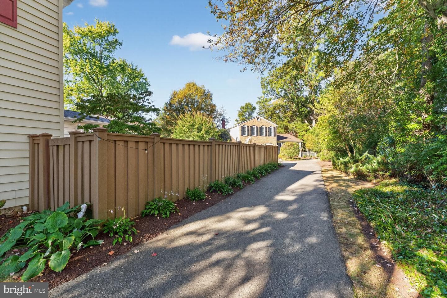 8110 Northumberland Road photo 10