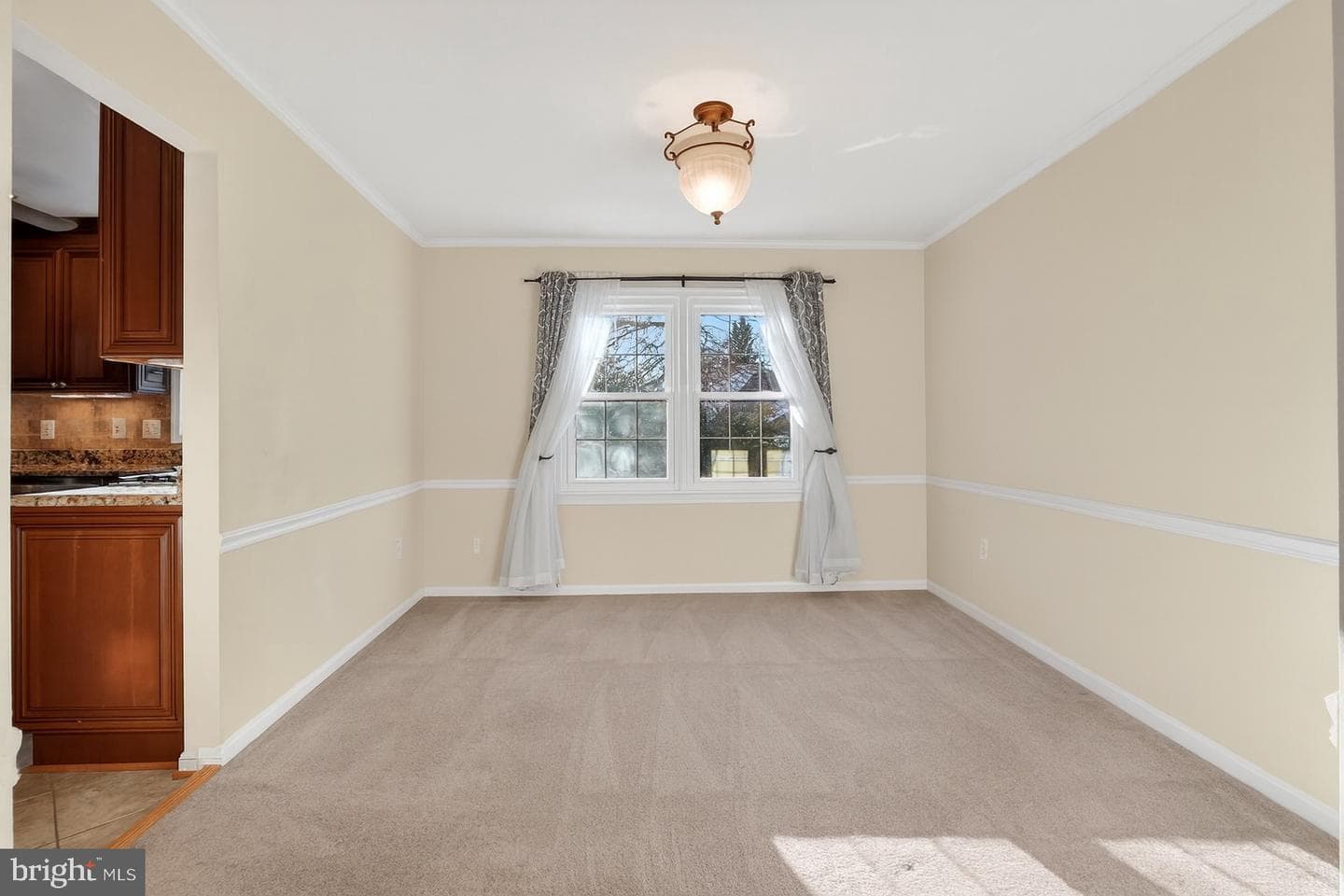 8110 Northumberland Road photo 18