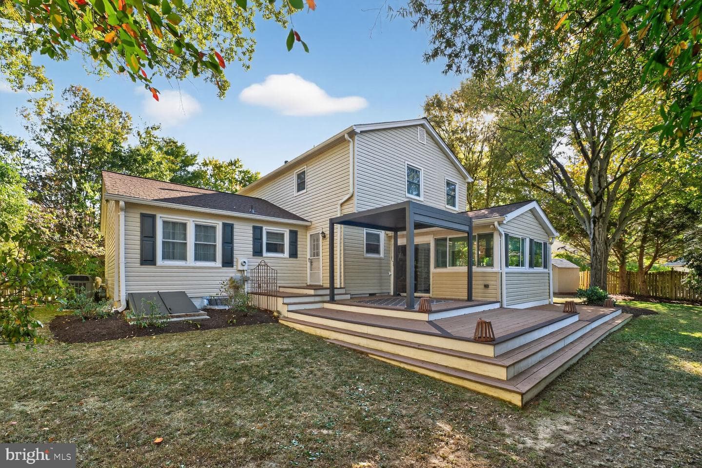 8110 Northumberland Road photo 4