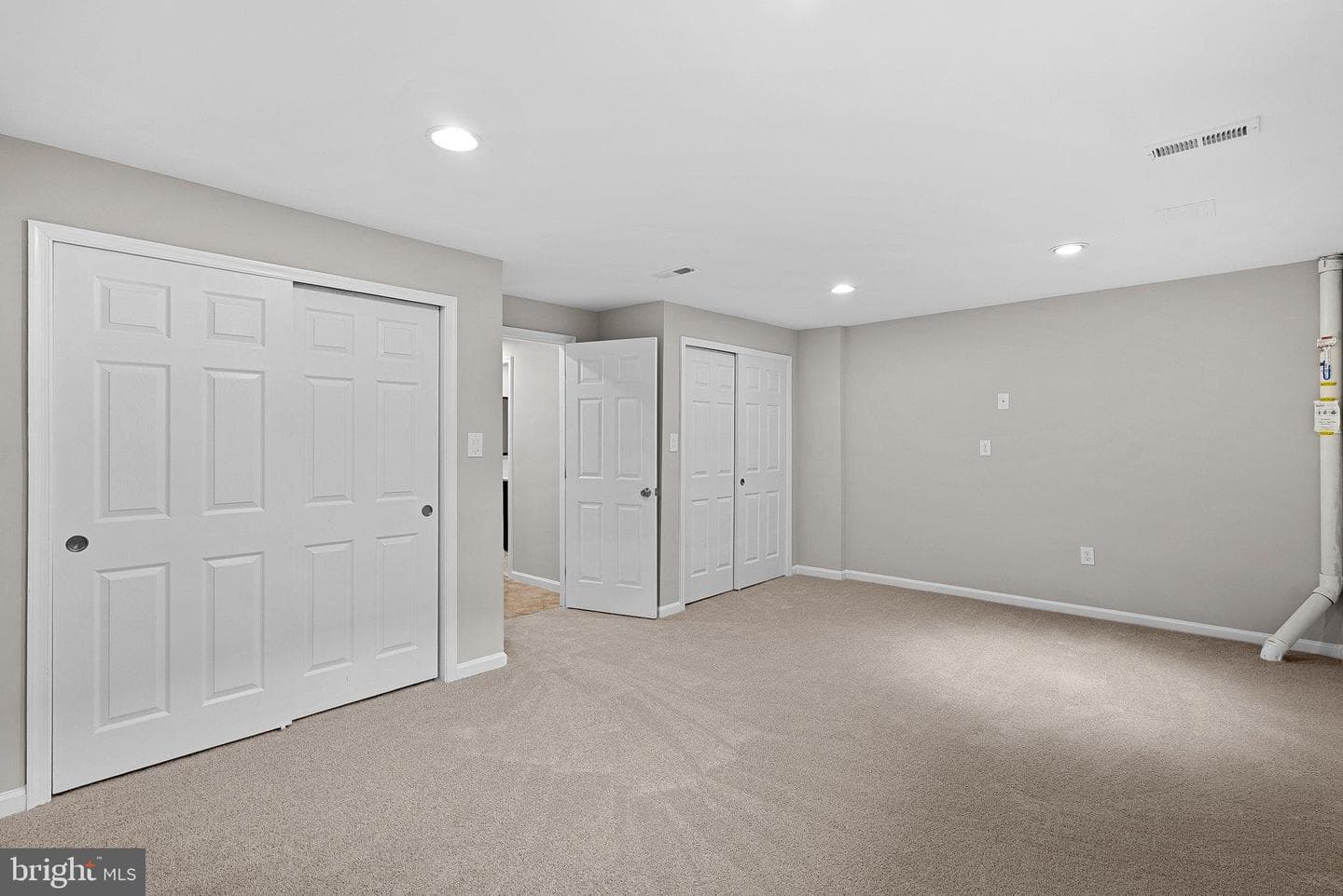 14503 Skipton Court photo 36