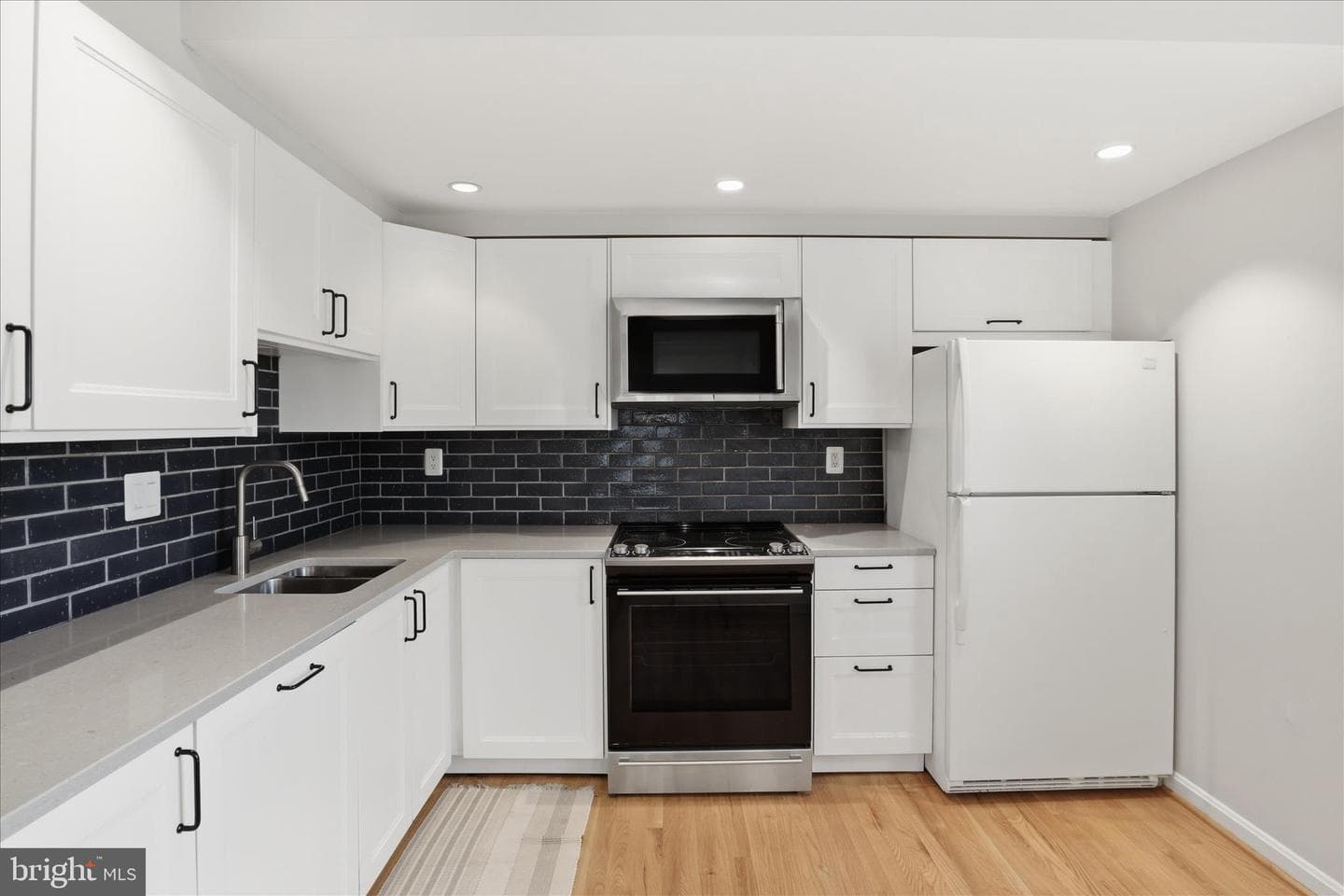 9311 Clanbrook Court photo 14