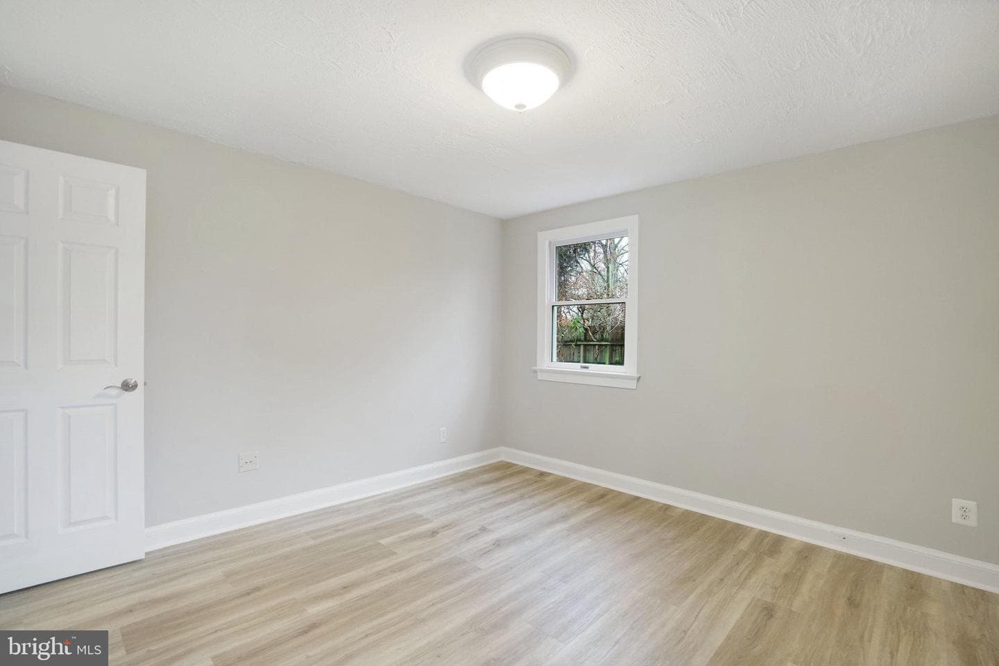 6705 Greenleaf Street photo 18