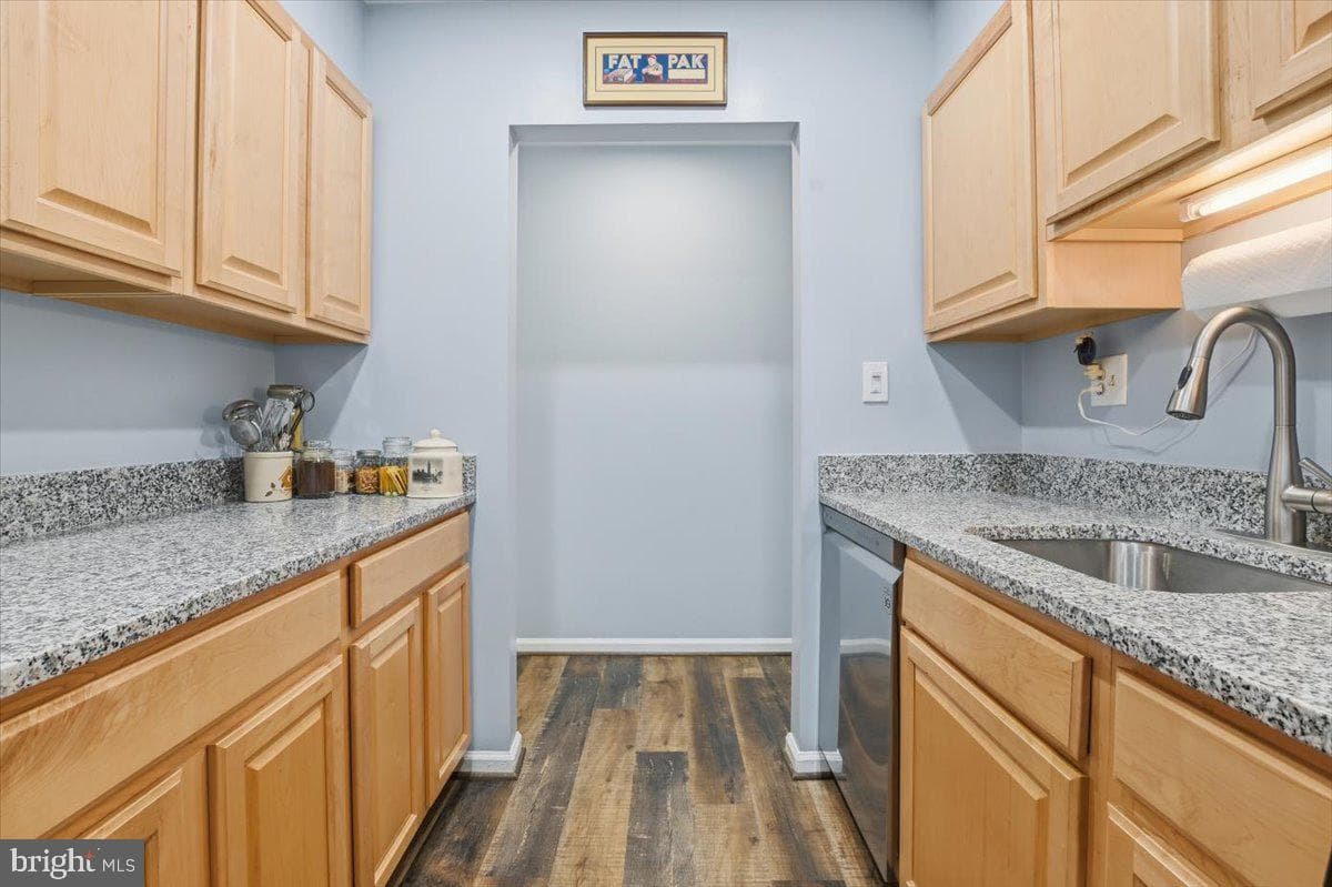 5819 Cove Landing Road #303 photo 11