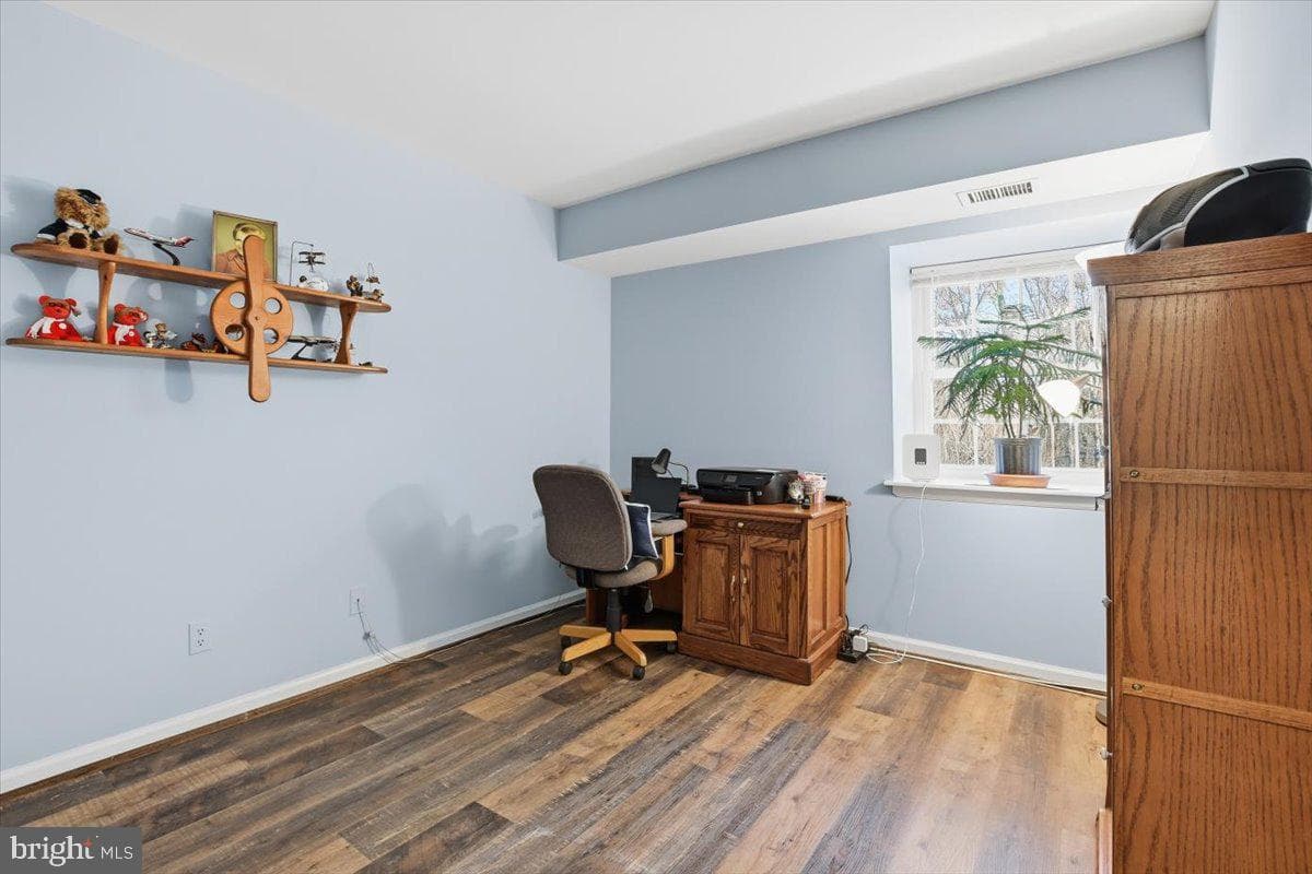 5819 Cove Landing Road #303 photo 14