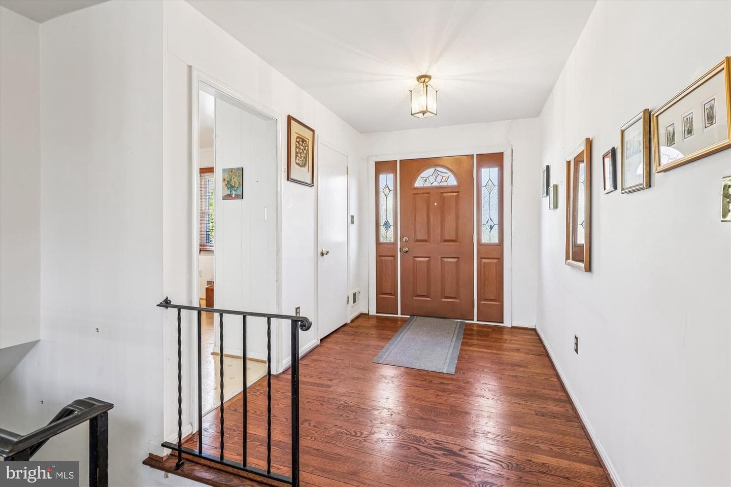 7013 Stone Mill Place photo 2