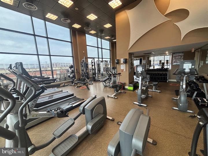2451 Midtown Avenue #1413 photo 21