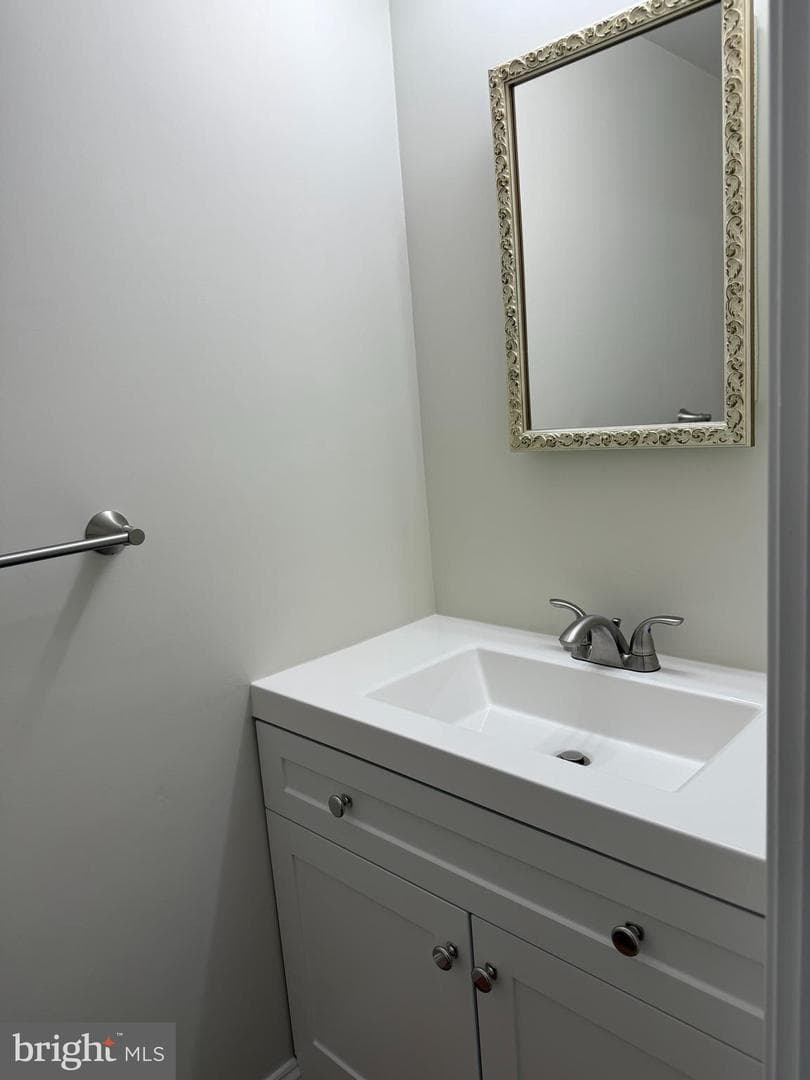 4602 Linmar Court photo 4
