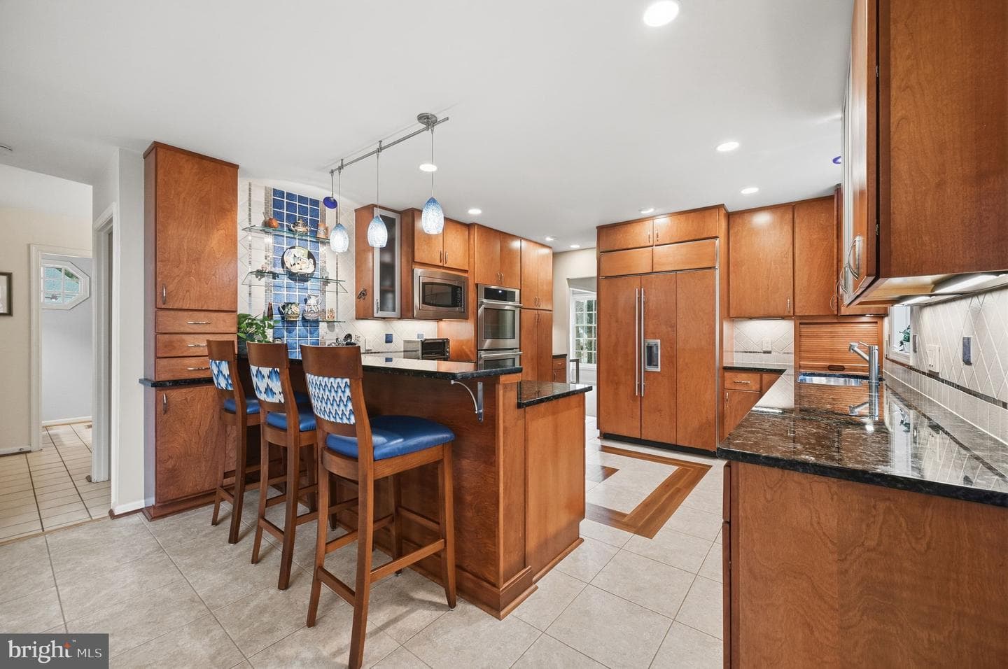 2218 Wakerobin Lane photo 14