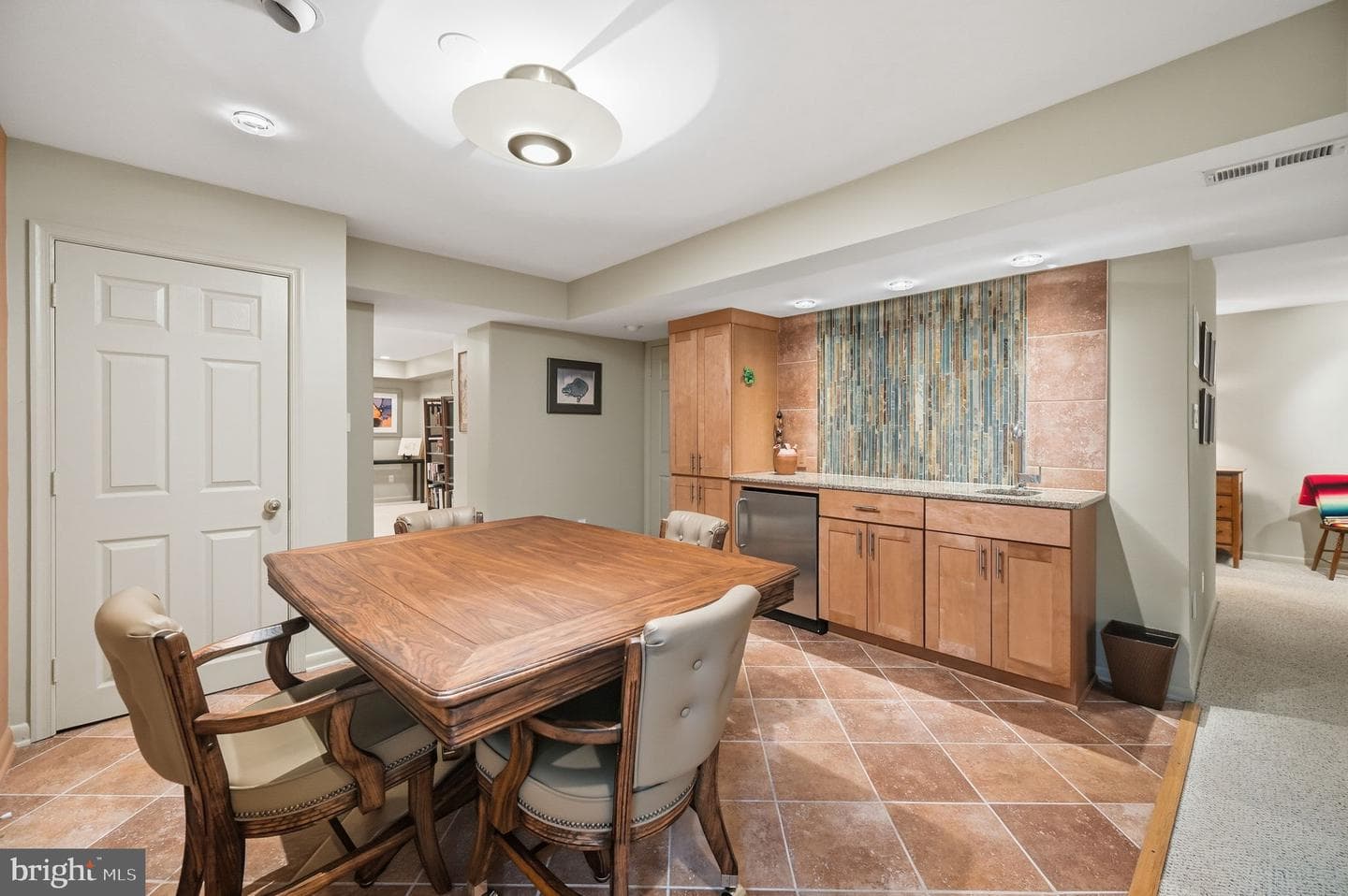 2218 Wakerobin Lane photo 35
