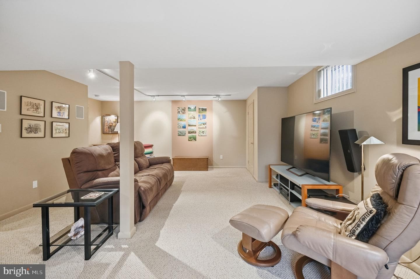 2218 Wakerobin Lane photo 40