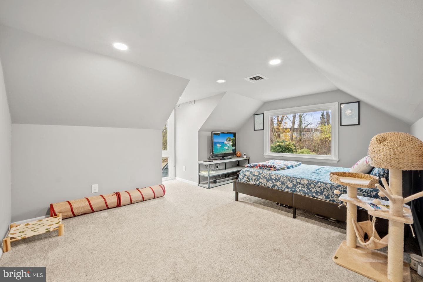 2531 Ogden Street photo 21
