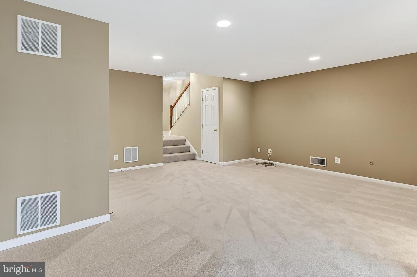 5432 Summer Leaf Lane photo 35