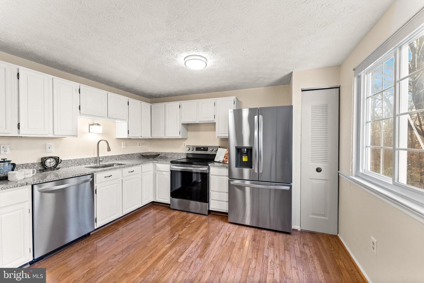 1616 Barnstead Drive photo 16