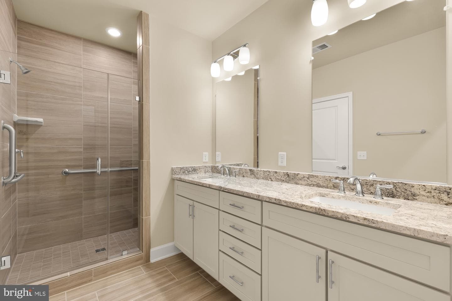 9555 Saintsbury Drive #503 photo 22