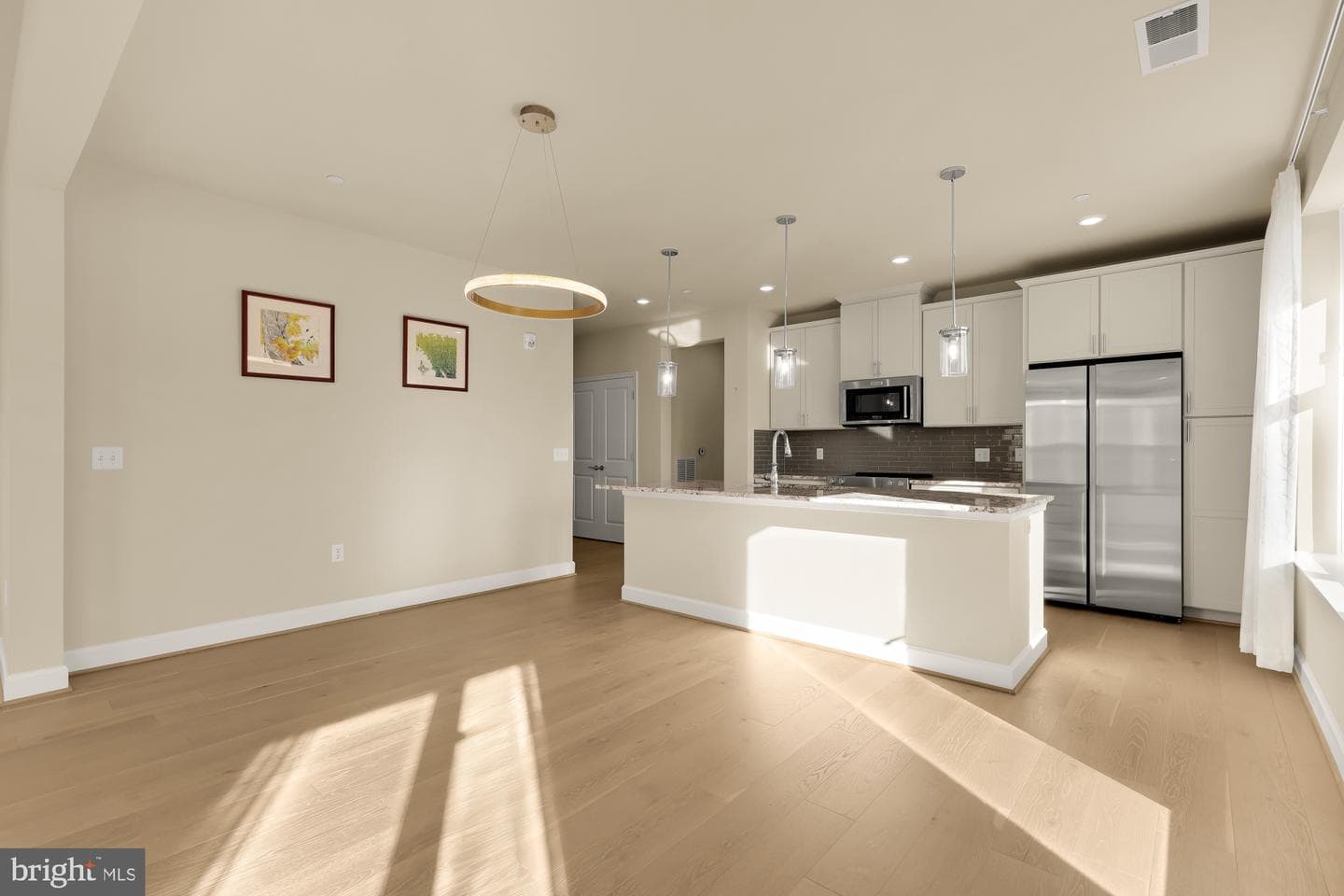 9555 Saintsbury Drive #503 photo 6