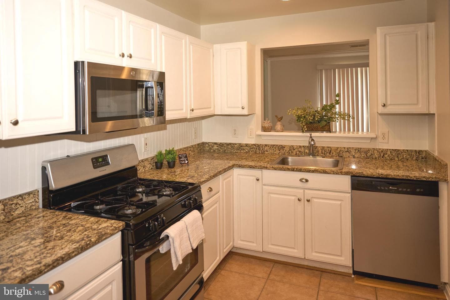 7701 Haynes Point Way #1909 photo 8