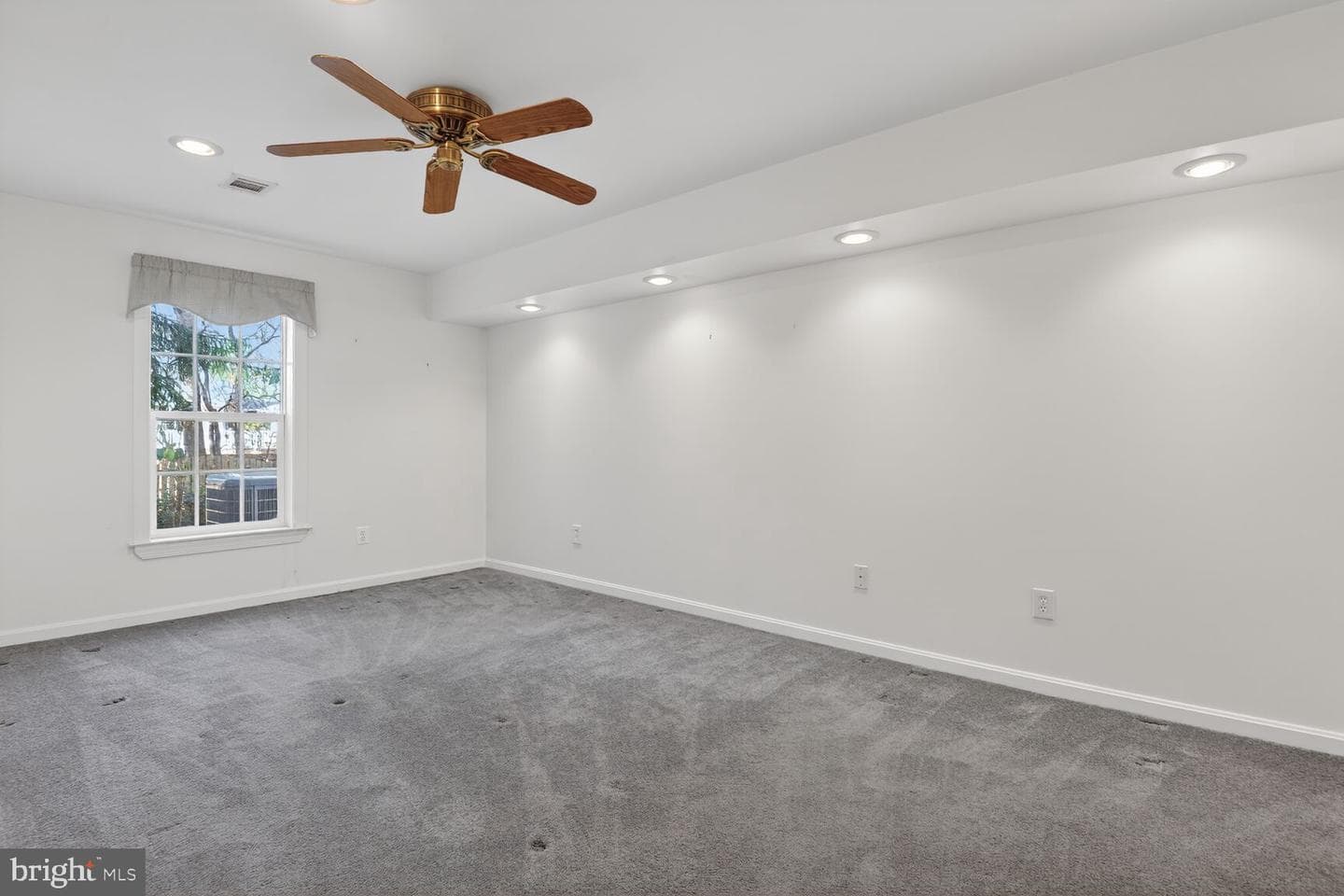 4734 Feature Oak Way photo 34