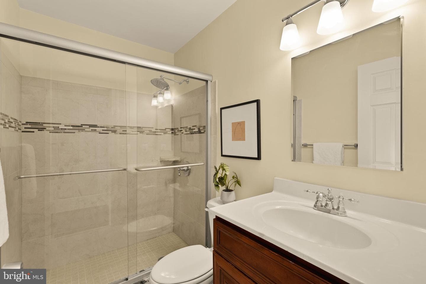 7221 Tyler Avenue photo 20