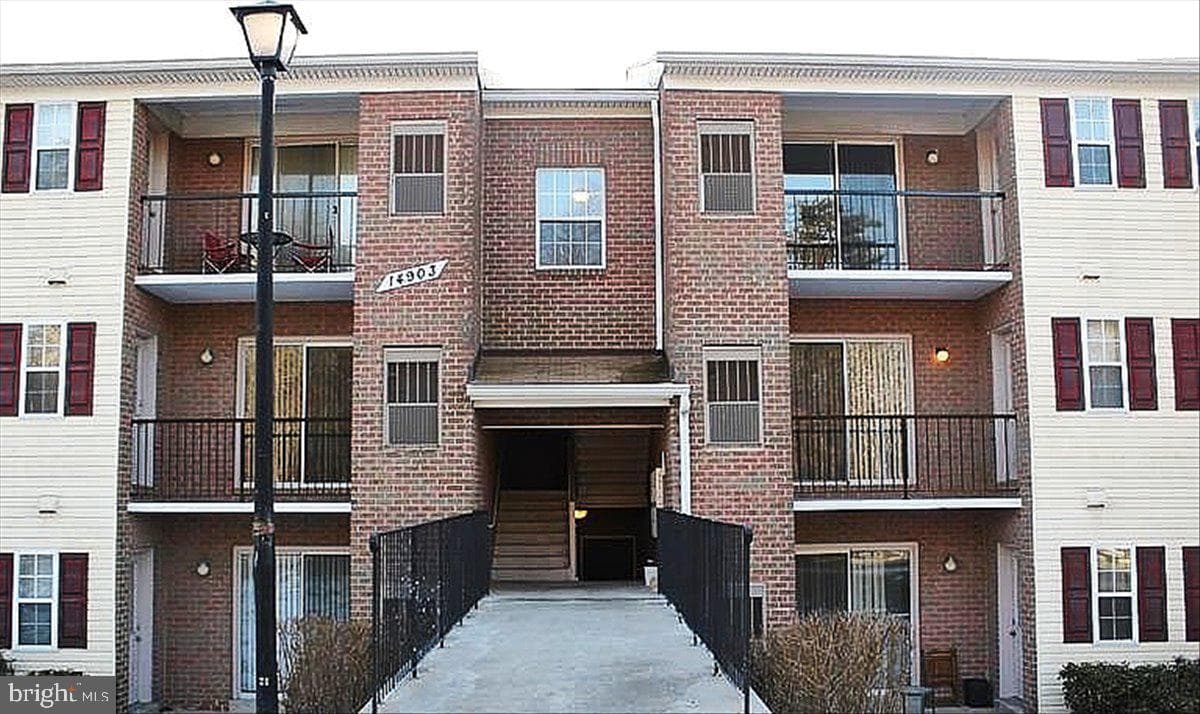 14903 Rydell Road #104 photo 2