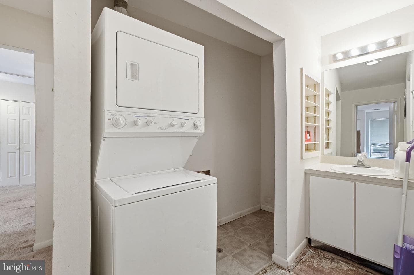 5772 Rexford Court photo 18