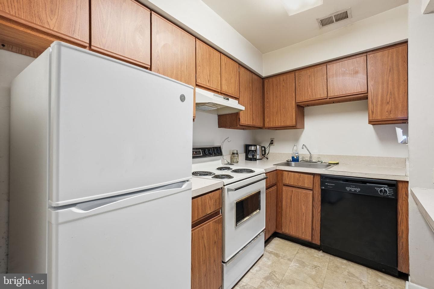 5772 Rexford Court photo 5