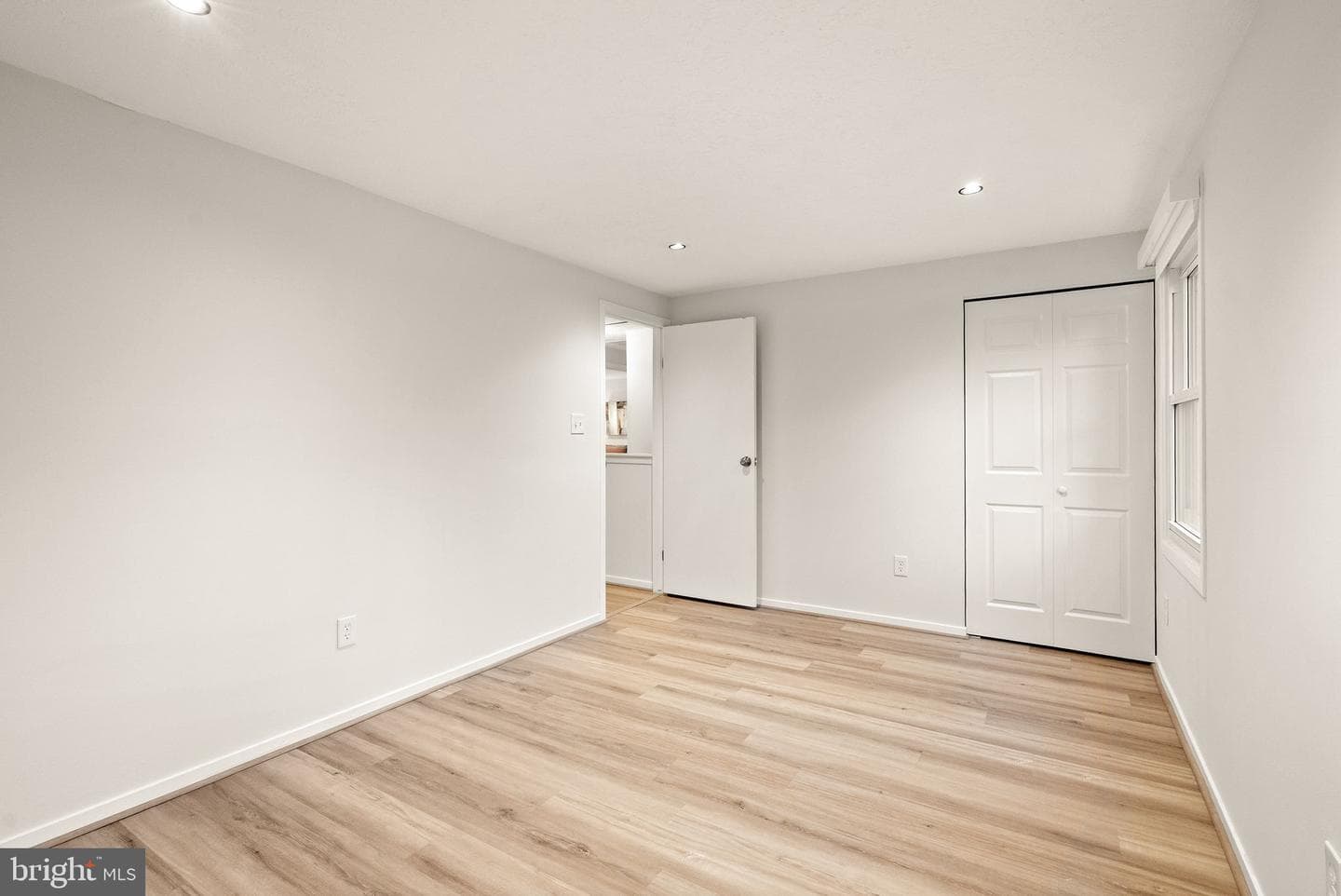 2420 Freetown Drive photo 26