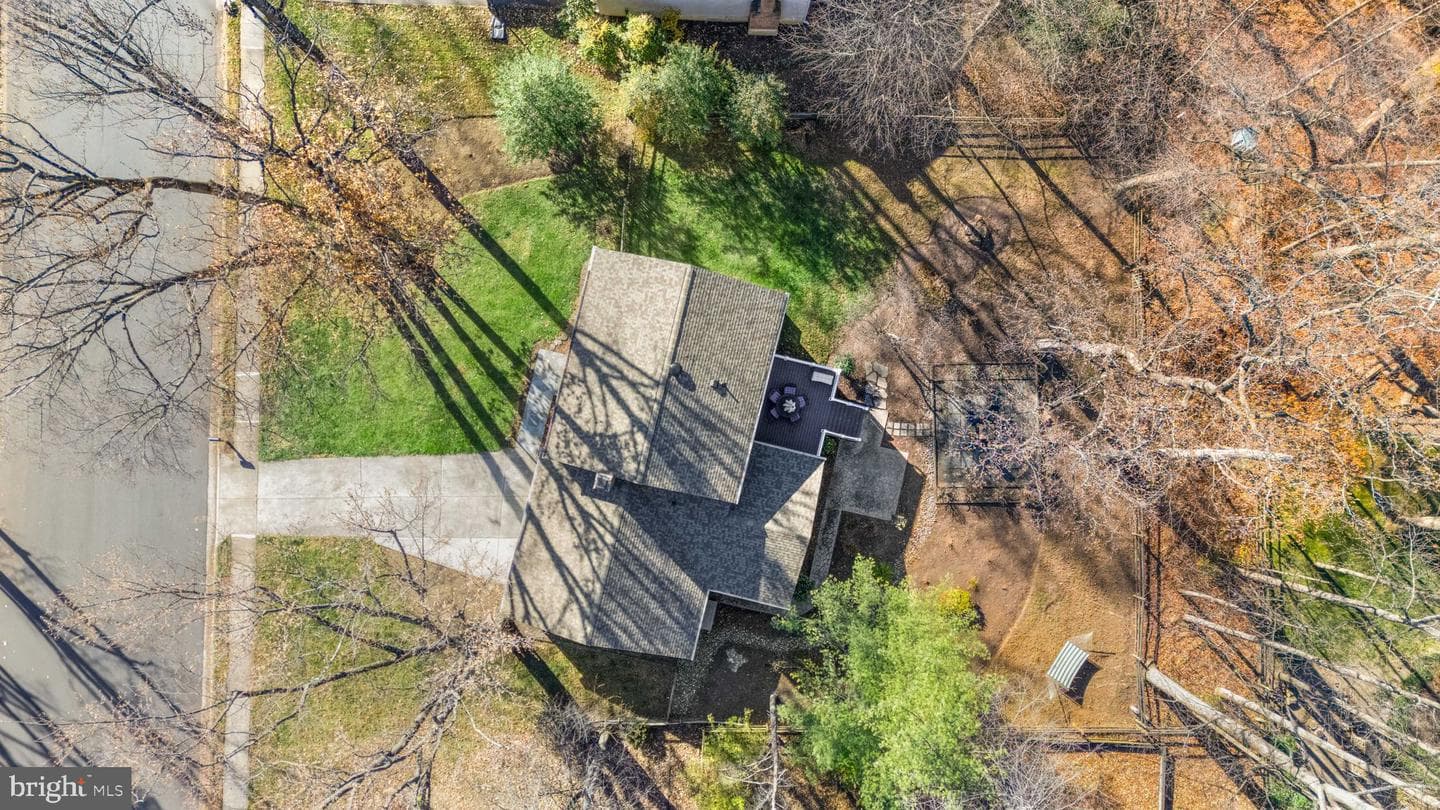 2420 Freetown Drive photo 44