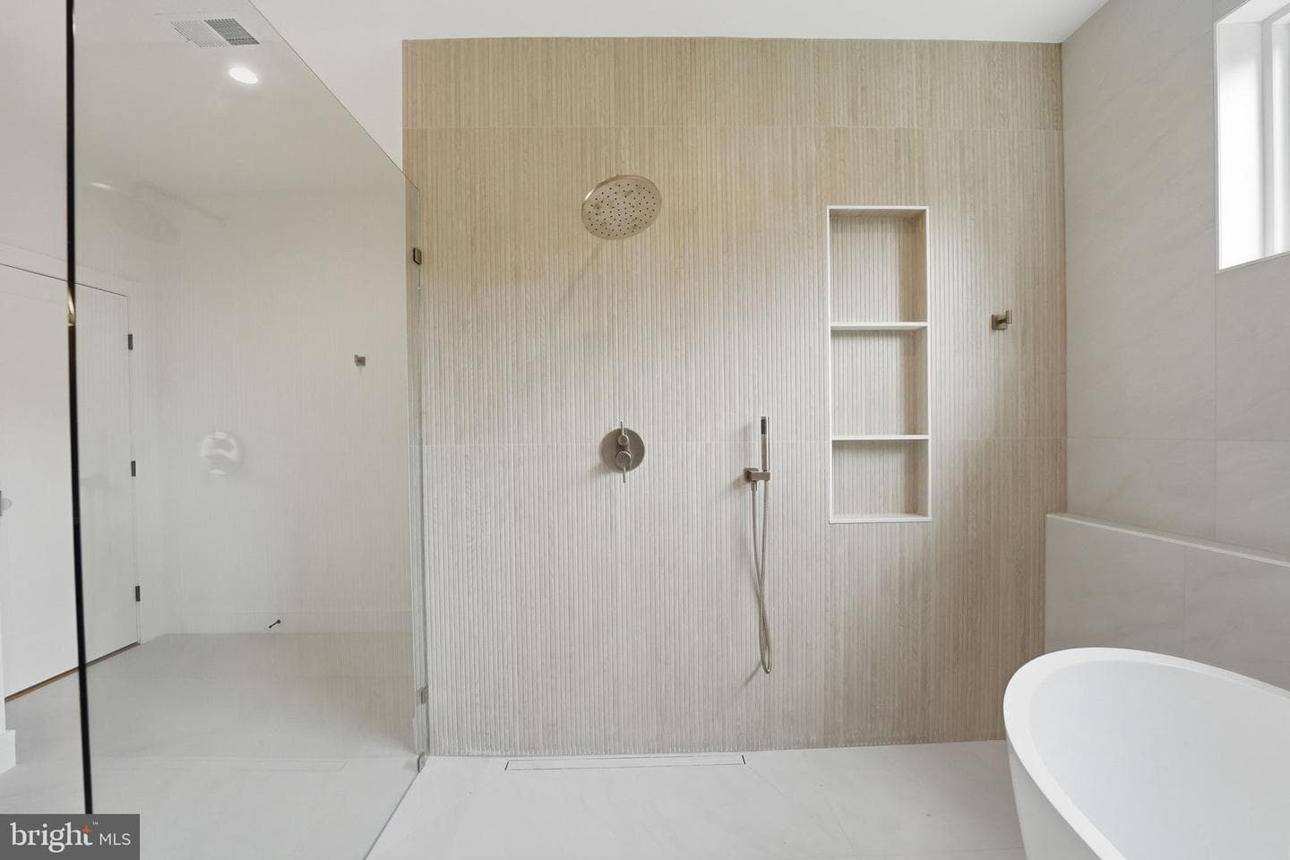 2530 Stuart Place photo 65