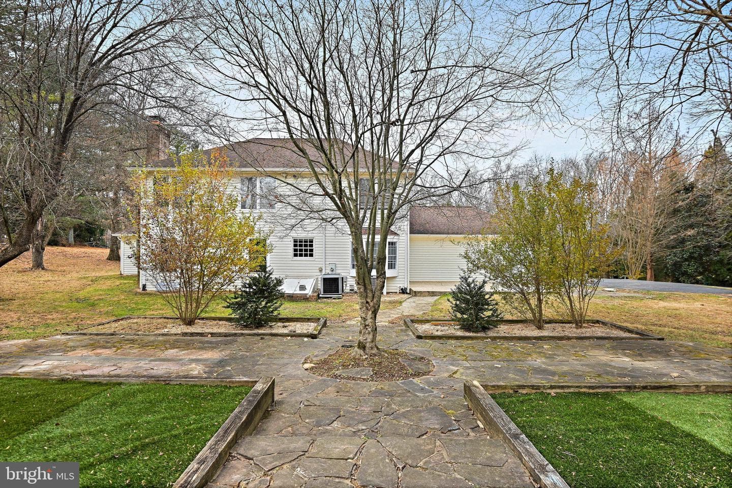 355 Springvale Road photo 41
