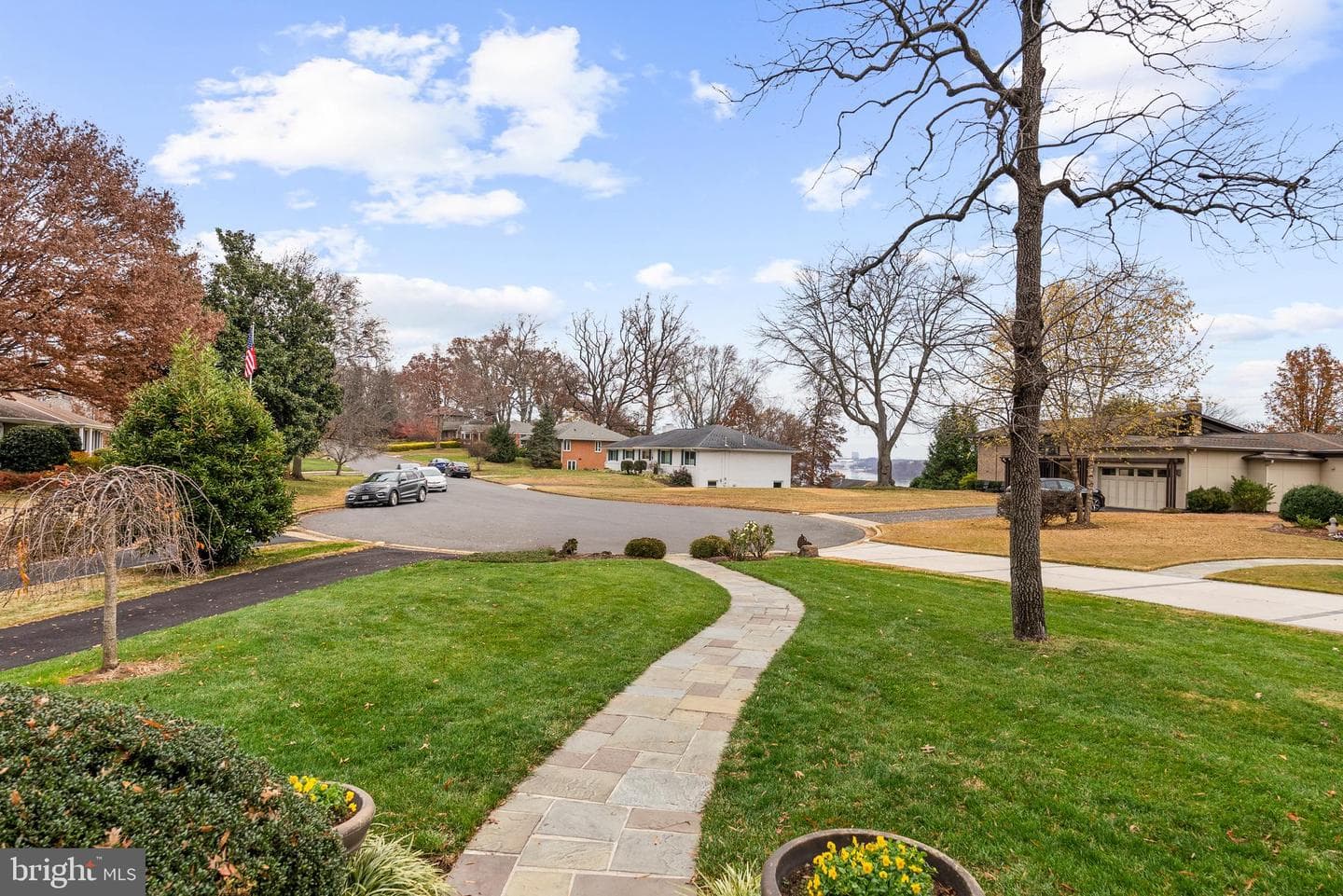 1101 Gatewood Drive photo 4
