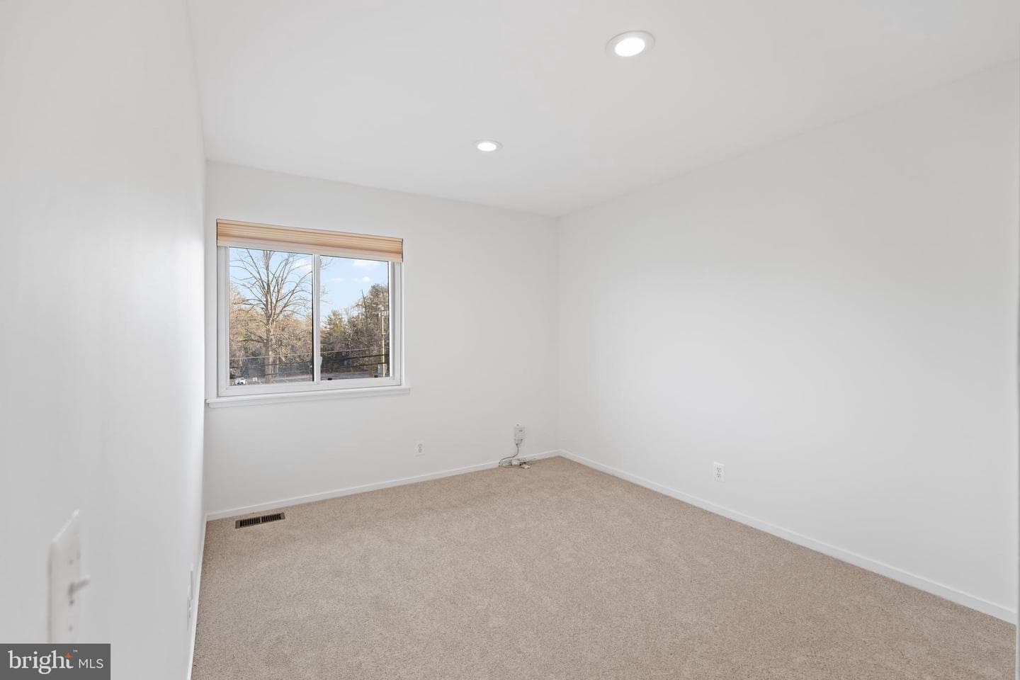 2716 Glengyle Drive photo 30