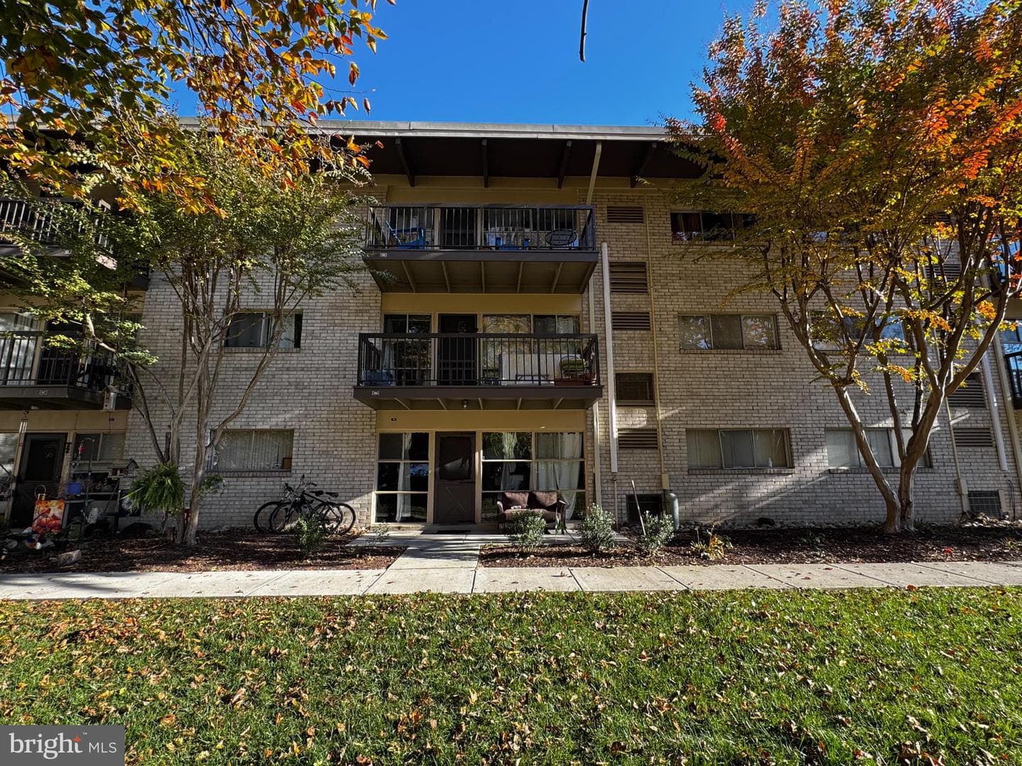 4945 Americana Drive #106 photo 4