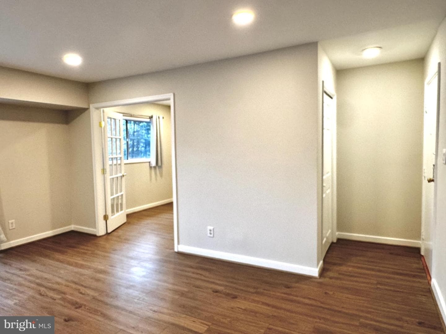 4945 Americana Drive #106 photo 8