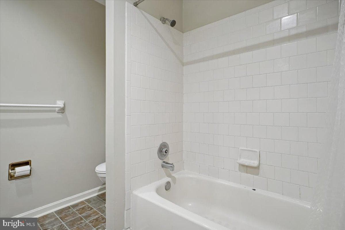 6725 Alpine Drive photo 22