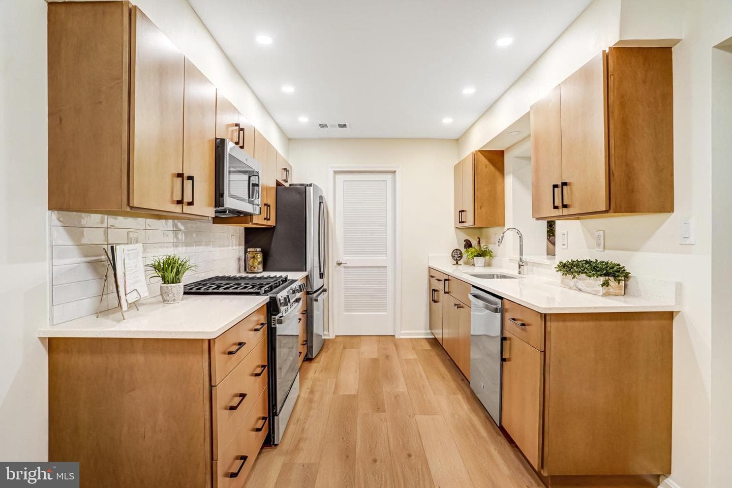 5825 Cove Landing Road #101 photo 14