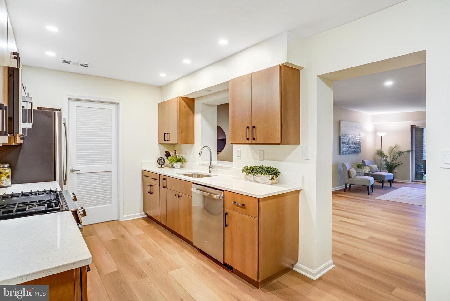 5825 Cove Landing Road #101 photo 15