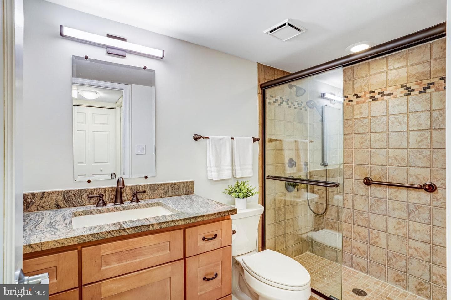 5825 Cove Landing Road #101 photo 22